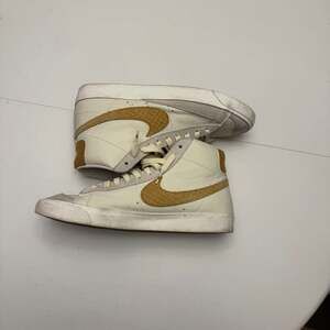 Nike Blazer Mid '77 Vintage Coconut Milk size 14